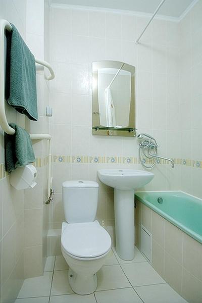 צ'רניהיב Profssoyuzny Hotel חדר תמונה