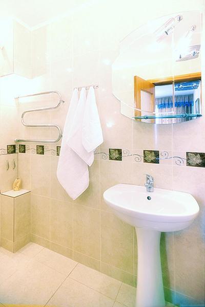 צ'רניהיב Profssoyuzny Hotel חדר תמונה